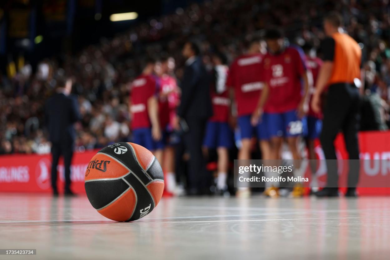 Turkish Airlines EuroLeague Regular Season Round 4 match between FC Barcelona and FC Bayern Munich at Palau Blaugrana on October 20, 2023 in Barcelona, Spain. (Photo by Rodolfo Molina/Euroleague Basketball via Getty Images)