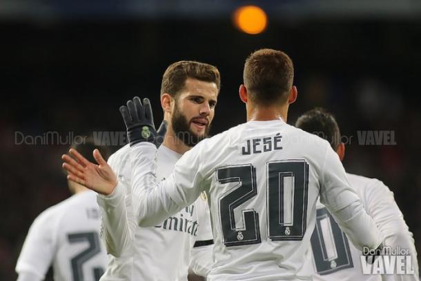 Jesé celebra un gol junto a Nacho. | FOTO: Dani Mullor - VAVEL España