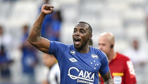 Após dois meses parado, Manoel está de volta ao time Celeste (Foto: Manoel Pedro Vilela / Light Press/Cruzeiro)