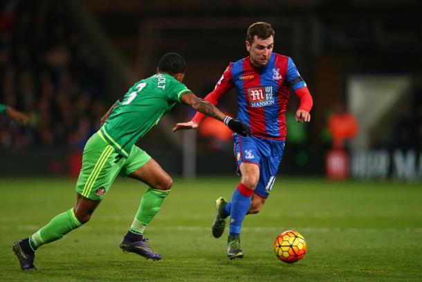 James McArthur has been missing from the Palace midfield since January | Photo: Getty images