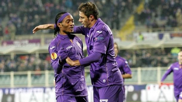 Joaquín celebrando un gol junto con Juan Cuadrado en un Fiorentina - Dnipro (2-1) de la Fase de Grupos de la Europa League 2013/14 | Foto: UEFA.com