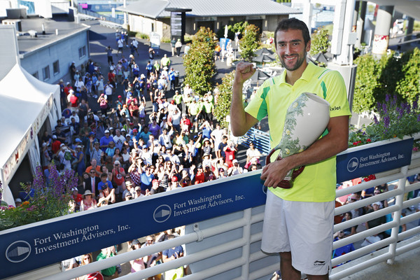 Cilic with the Western and Southern Open trophy (Photo by Joe Robbins/Getty Images)