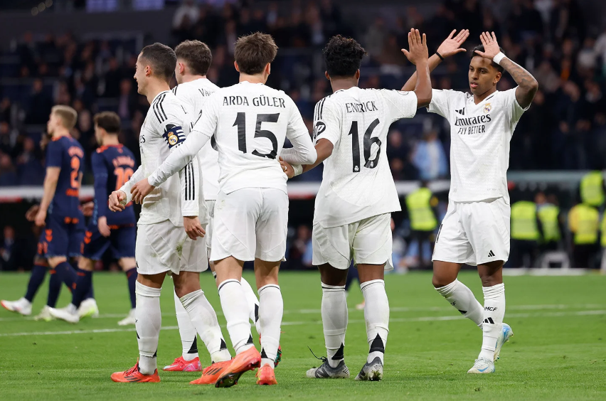 Los jóvenes del Real Madrid hacen reflexionar a Ancelotti - VAVEL España