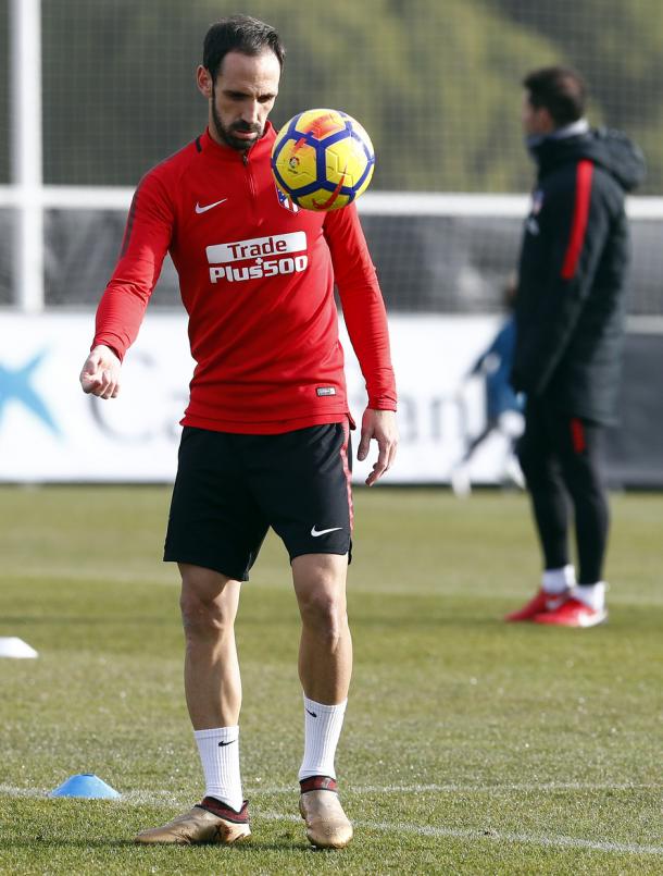 Juanfran en la sesión de entrenamiento de esta mañana | FOTO: Atlético de Madrid
