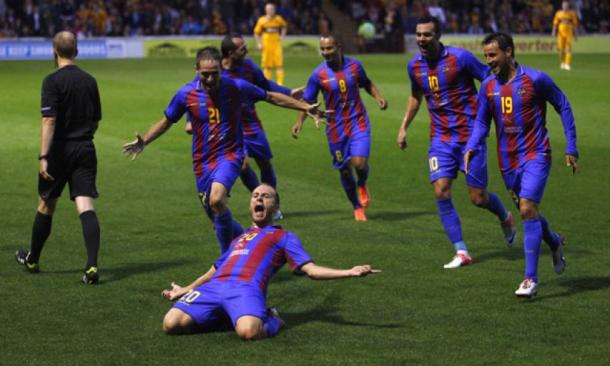 Celebración del primer gol del Levante en Europa | Fuente: Levante UD