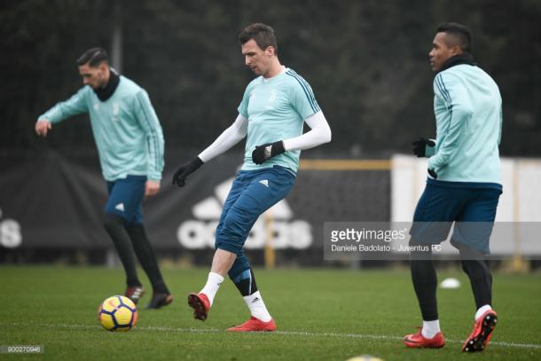 Jugadores juventinos en un entrenamiento previo al encuentro / Foto: gettyimages