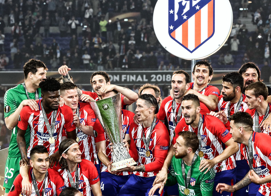 Gabi y Torres levantando la Europa League | Foto: Atlético de Madrid