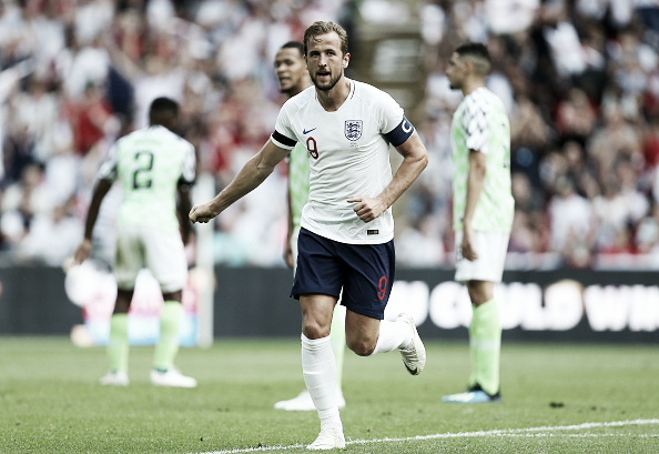 Kane comemorando seu gol contra a Nigéria no Wembley Stadium (Fonte:Getty Images)