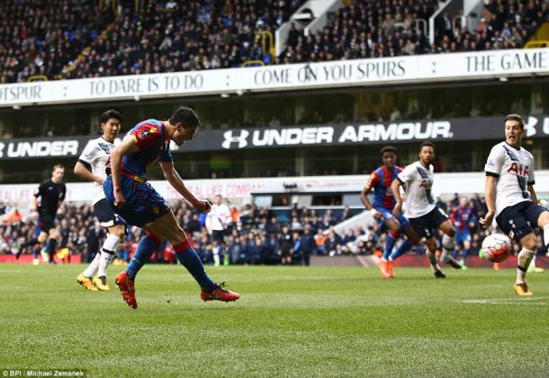 Kelly scores the only goal of the game (photo: BPI)