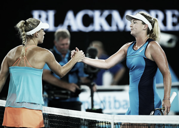 Angelique Kerber saluda a Coco Vandeweghe tras su derrota en los octavos del Open de Australia. Foto: zimbio.com