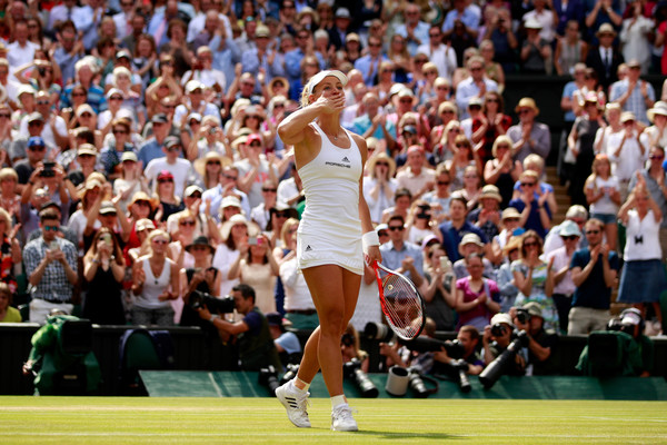 Kerber celebrates her victory over Venus Williams (Photo by Adam Pretty / Source : Getty Images)