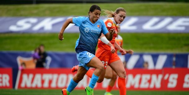 Kerr and Sky Blue FC are perfect at home, including a win over the Houston Dash l Photo: Howard C. Smith, ISI Photos