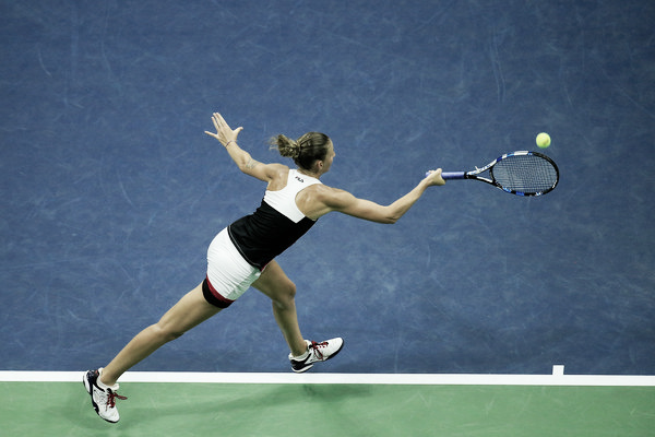 Karolina Pliskova ejecutando un drive en su partido frente a la número uno. | Fuente: Getty Images