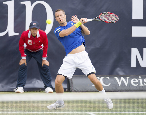 Kohlschreiber is a threat on grass (Photo by Deniz Calagan / Bongarts)