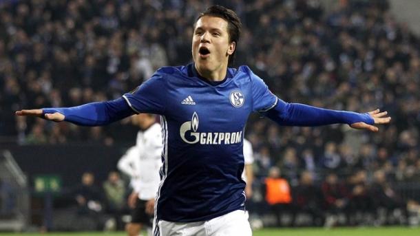 Konplyanka celebrando un gol. Foto: schalke.de