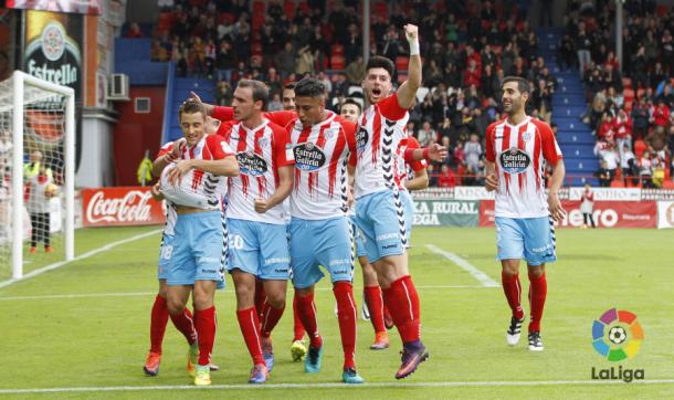 Los jugadores del Lugo celebrando un gol | Foto:LaLiga