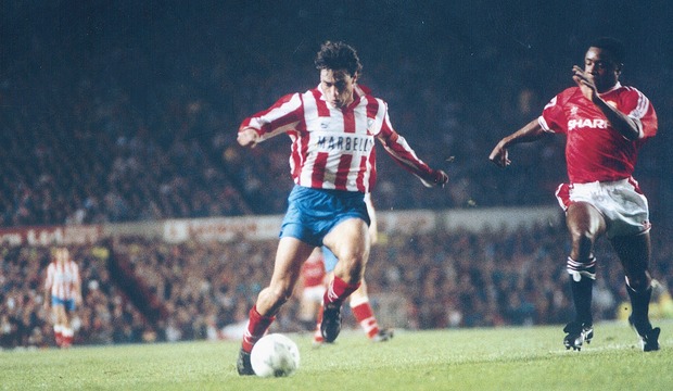 Futre con el balón en la Recopa del 92 | Foto: Atlético de Madrid