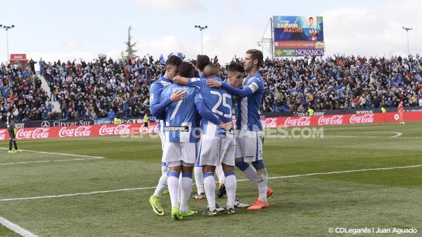 El Lega celebra el gol de Machís | Foto: Juan Aguado (CD Leganés)