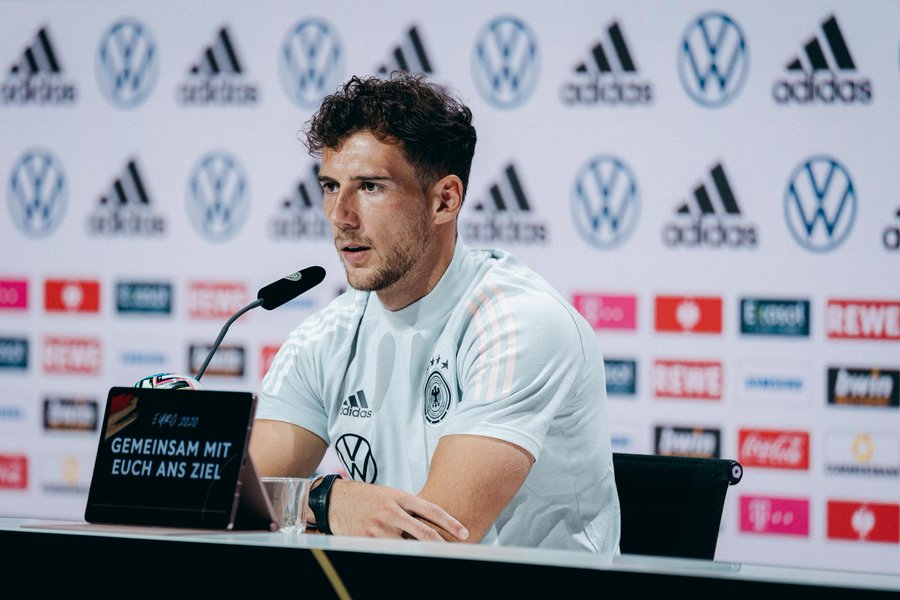 Leon Goretzka en la rueda de prensa / Imagen: Twitter @DFB_Team