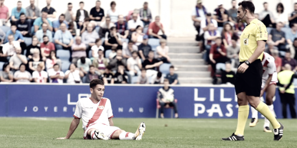 Momento en el que Adrián se lesiona en Huesca. Foto: La Liga 123