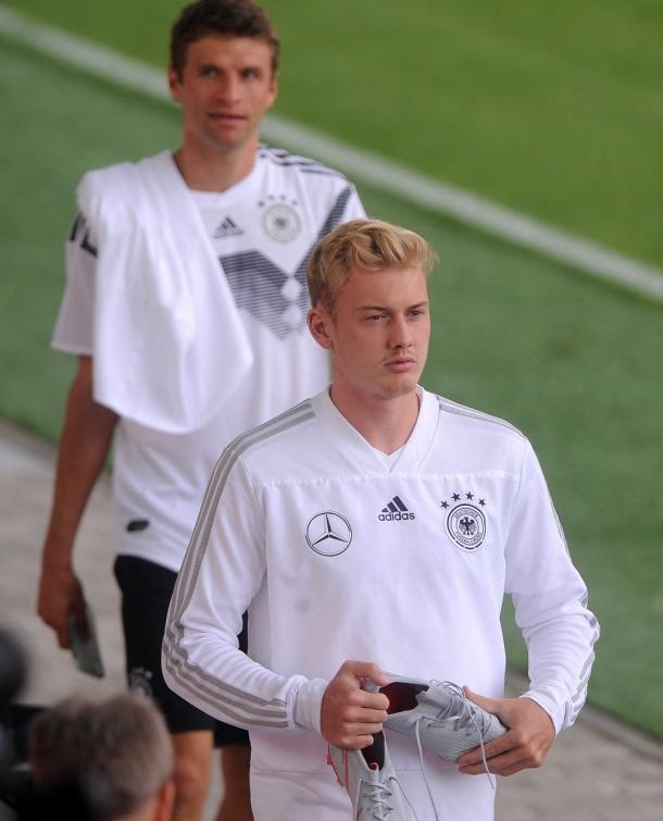Julian Brandt durante la fecha FIFA con Alemania | Foto: @bayer04_es