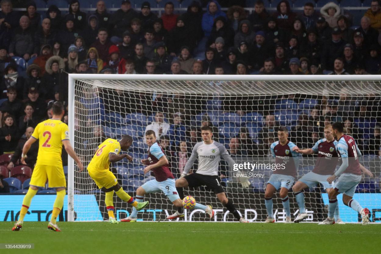 Mark Guehi makes it 3-2 to Palace: Lewis Storey/GettyImages