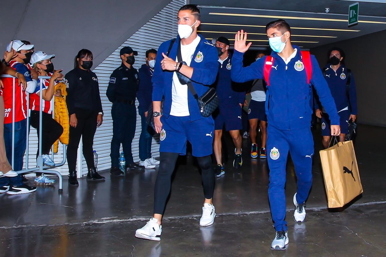 Llega Chivas al estadio/Imagen: Chivas