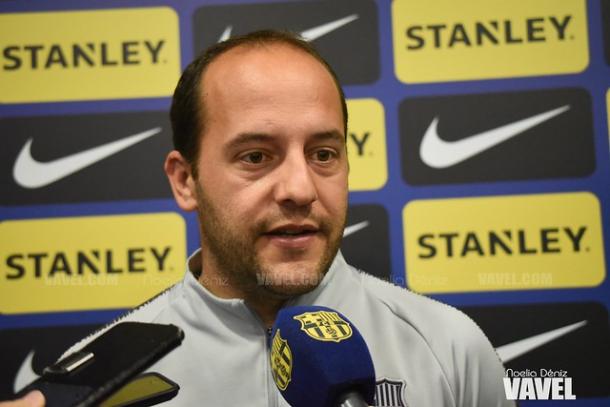 Lluís Cortés, entrenador del FC Barcelona Femenino. FOTO: Noelia Déniz