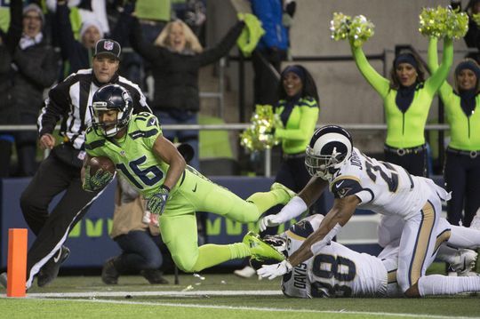 Tyler Lockett scores touchdown for Seahawks. | Photo: USA Today Sports