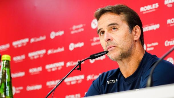 Lopetegui en rueda de prensa | Foto: Sevilla FC