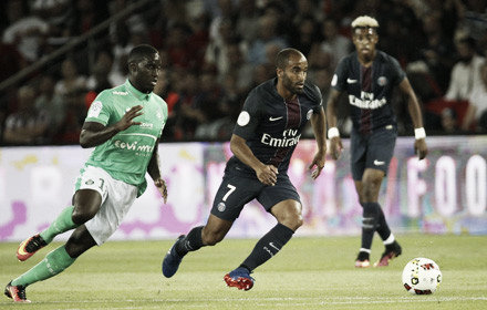 Lucas Moura en el partido contra el Saint Etienne. Foto: PSG