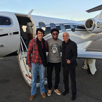 Luiz Adriano postou foto nesta quarta-feira (13) em sua conta no Instagram antes de ir à China (Foto: Instagram)