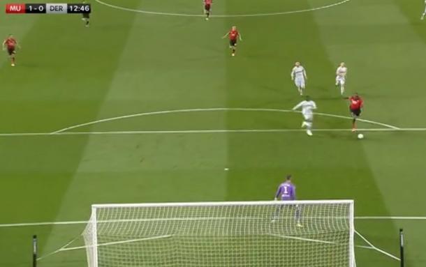 Lukaku's missed one-on-one against Derby, a game United lost | Photo: Sky Sports screengrab via Twitter