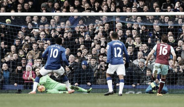 Adrian's penalty save from Lukaku proved to be a turning point in the match. | Image: Getty Images