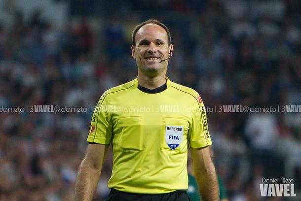 Mateu Lahoz, colegiado del encuentro Las Palmas vs Barcelona | Foto: Daniel Nieto - VAVEL