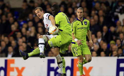 Mbodji in action last season against Tottenham in the UEFA Europa League. | Photo: Getty