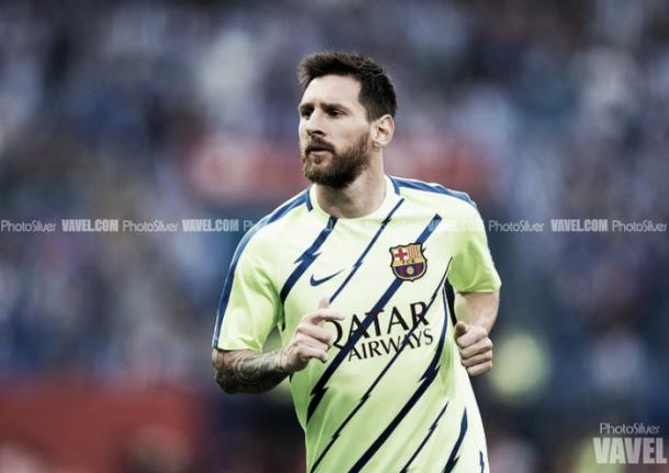 Deben rodearlo como Messi se merece. Foto: PhotoSilver (VAVEL)
