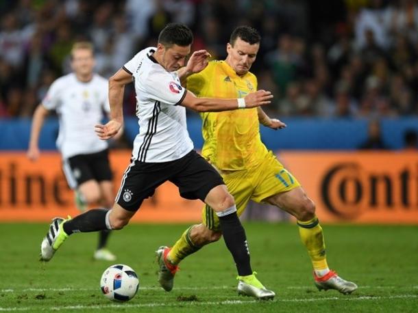 Fedetsky challenged Germany's Mesut Özil whilst playing for Ukraine | Photo: Sportsmole/AFP