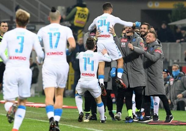 L'esultanza del Napoli al gol di Insigne - Foto Il Napolista