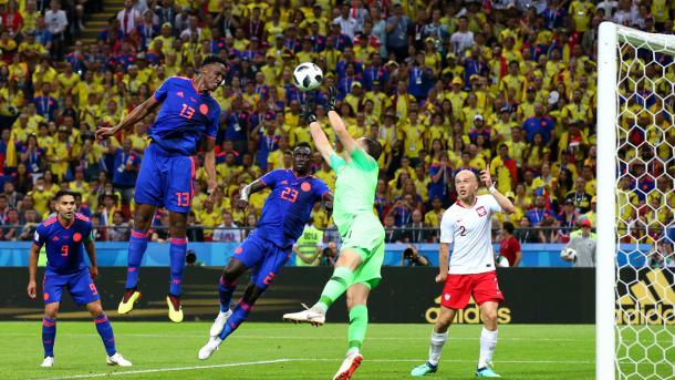 Yerri Mina anotó ante Polonia de cabeza el 1-0 para Colombia. | Foto: FIFA.com