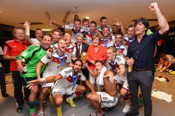 Loew and his team celebrating their World Cup win. | Source: Daily Mail