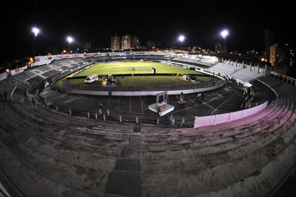 Estádio Moisés Lucarelli