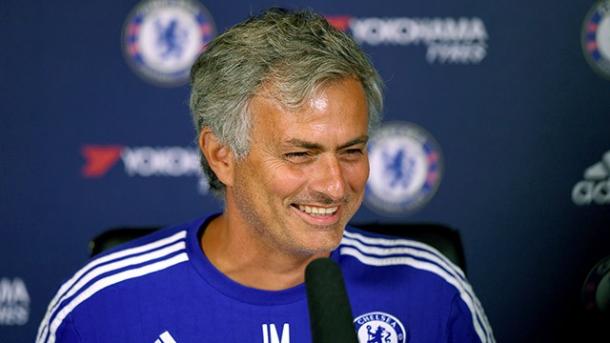 Mourinho en una rueda de prensa con el Chelsea (chelseafc.com)