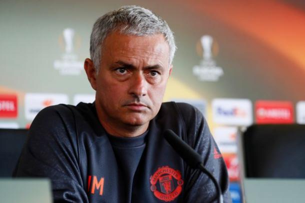 Josè Mourinho in conferenza stampa prima di una gara di Europa League - Foto Reuters / Jason Cairnduff