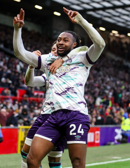 &lt;strong&gt;&lt;a  data-cke-saved-href='https://www.vavel.com/es/futbol-internacional/2024/03/14/premier-league/1176067-el-bournemouth-entra-en-la-historia-de-la-premier-league-tras-firmar-una-remontada-de-ensueno.html' href='https://www.vavel.com/es/futbol-internacional/2024/03/14/premier-league/1176067-el-bournemouth-entra-en-la-historia-de-la-premier-league-tras-firmar-una-remontada-de-ensueno.html'&gt;Antoine Semenyo&lt;/a&gt;&lt;/strong&gt; | @afcbournemouth