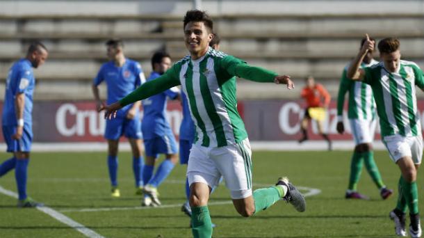 Narváez celebrando un gol. Foto: Real Betis
