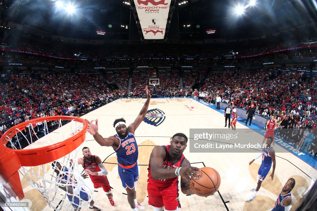 Zion Williamson #1 of the New Orleans Pelicans drives to the basket during the game against the New York Knicks on October 28, 2023 at the Smoothie King Center in New Orleans, Louisiana. Copyright 2023 NBAE (Photo by Layne Murdoch Jr./NBAE via Getty Images)