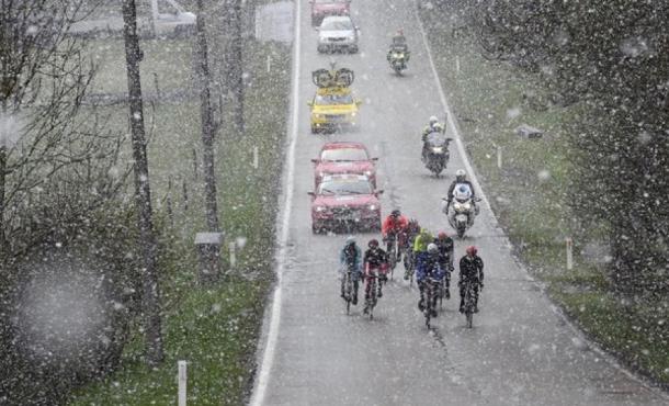 Condiciones con las que han tenido que lidiar los ciclistas | Fotografía: Bettiniphoto.net