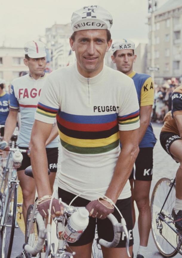 Tom Simpson fue campeón del mundo en San Sebastián 1965. | Foto: The Sun