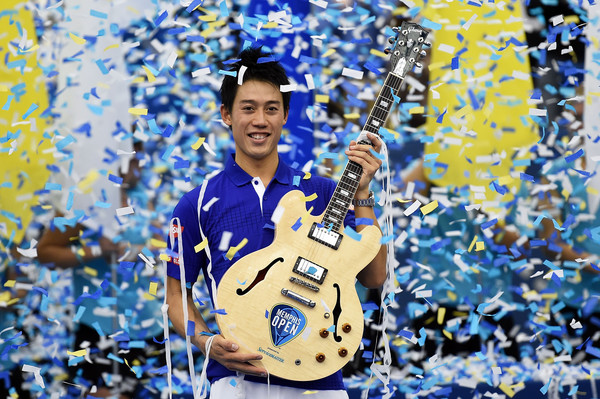 Nishikori with his fourth-consecutive title at the Memphis Open in February (Photo by Stacy Revere / Source : Getty Images)